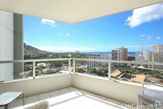 Building Photo - 2600 Pualani Way