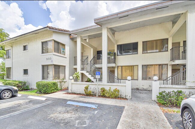 Foto del edificio - 3100 NW 46th St