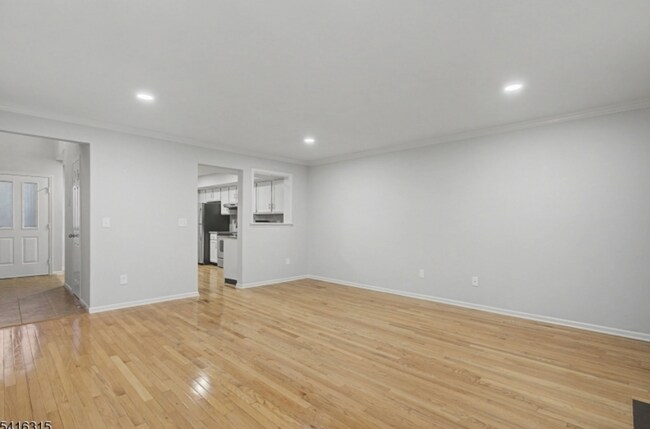 Foto del edificio - 6 Exeter Rd