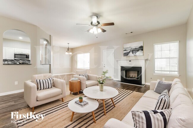 Foto del edificio - 7864 Wrotham Cir