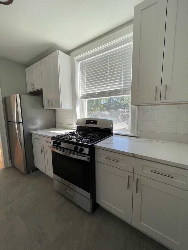 Foto del edificio - 7009 N Ridge