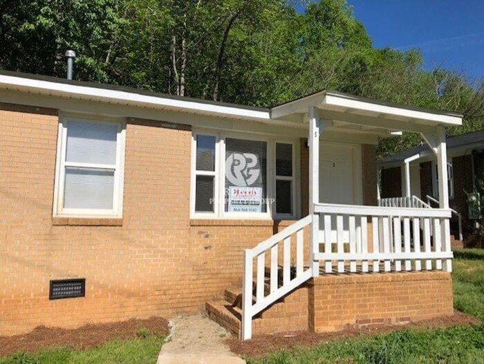 2 Bed 1 bath Duplex near downtown Greer House for Rent in Greer, SC