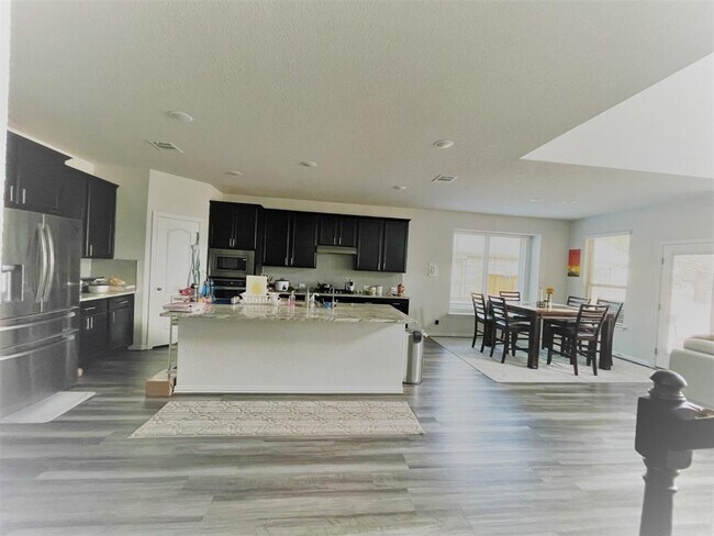 Building Photo - 2232 McClendon Trl