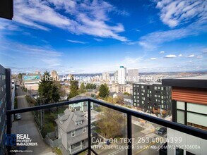 Building Photo - 1501 Tacoma Ave S