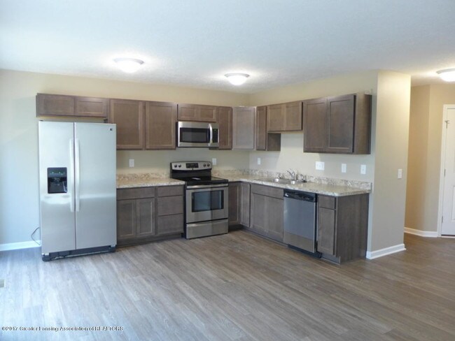 Foto del edificio - 5832 Outer Dr