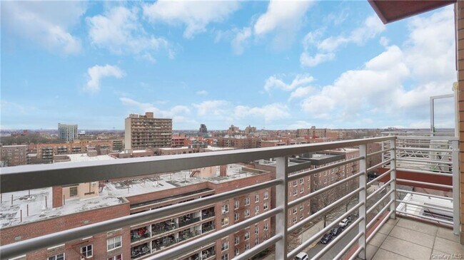 Building Photo - 143-26-143-41 41st Ave