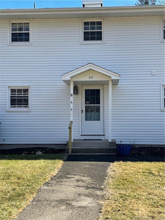23 College St Unit 5, Clinton, CT 06413 Condo for Rent in Clinton, CT