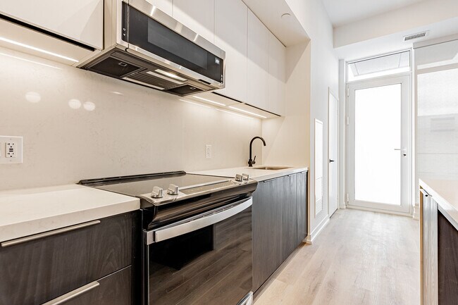 Photo du bâtiment - 5 York Garden Wy