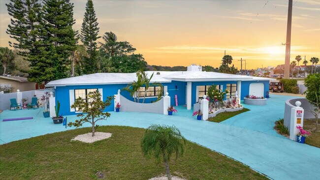 Foto del edificio - 104 W Leon Ln