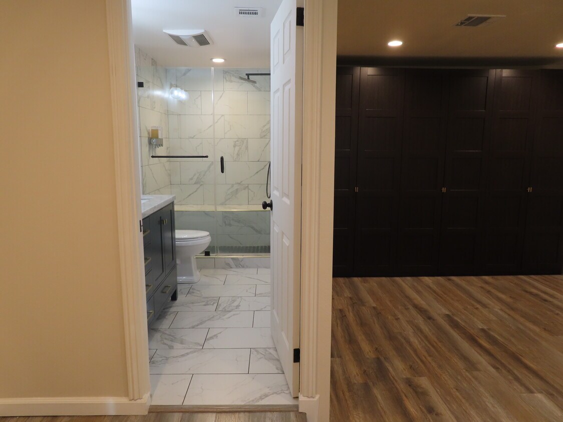 6538 Coldwater Canyon Ave, Los Angeles, CA 91606 House Rental in Los