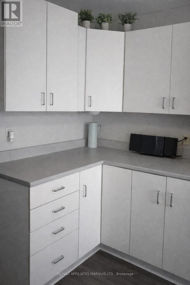 Building Photo - 18246 County Rd 2