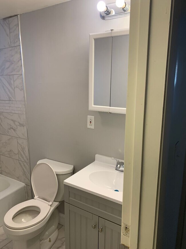 Foto del edificio - 331 Atwood St