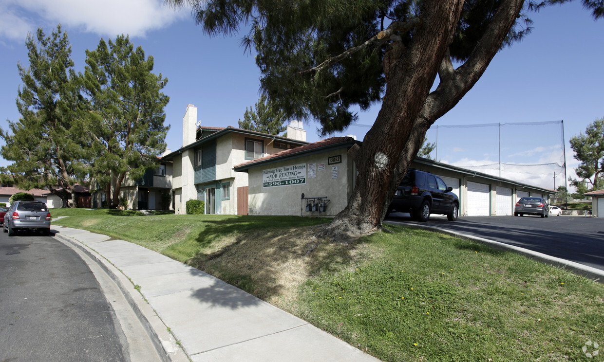 Primary Photo - Burning Tree Town Homes