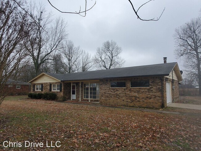 Foto del edificio - 3 br, 2 bath House - 402 SCOTT RD
