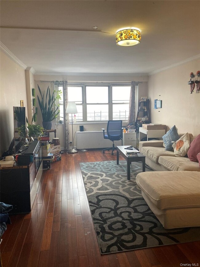 Foto del edificio - 102-30 66th Rd