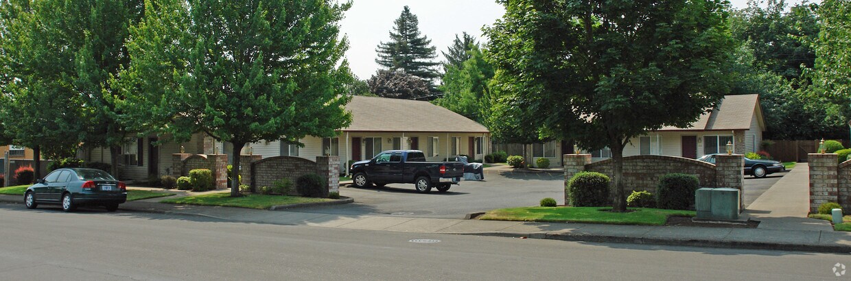 Foto del edificio - 252-296 Missouri Ave S