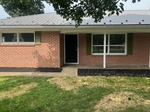 Building Photo - 10077 Red Maple Ln