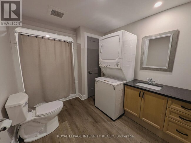 Building Photo - 122 Coyles Dr