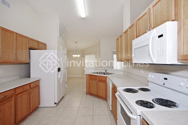 Building Photo - 515 Eagle Ct