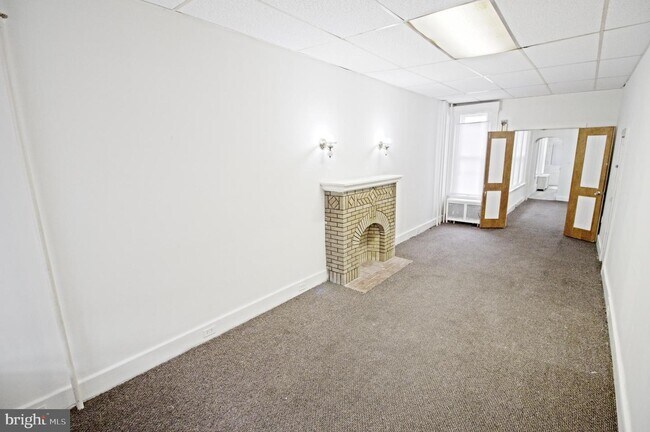 Building Photo - 1016 N 11th St