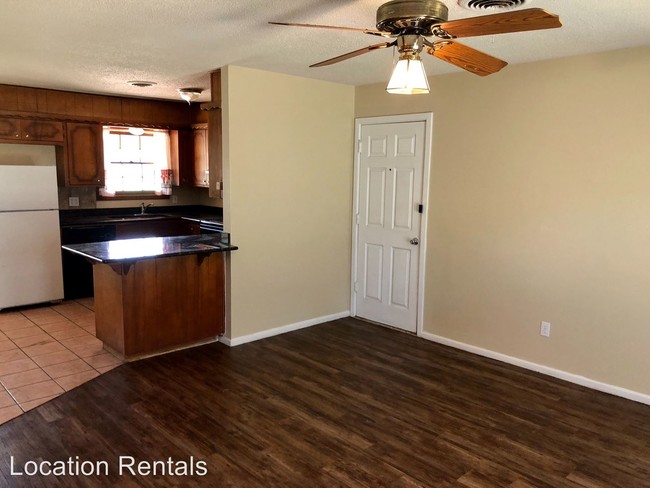 Building Photo - 3 br, 1 bath House - 5412 48th Street