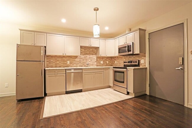 Building Photo - 4737 Aftonshire Dr