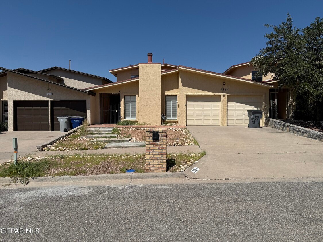 Primary Photo - 763 Espada Dr