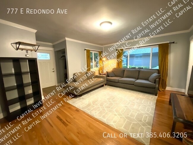 Building Photo - 777 E Redondo Ave