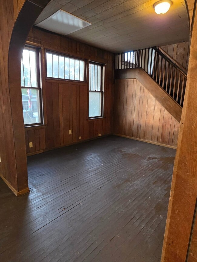 Building Photo - 2817 12th St NW