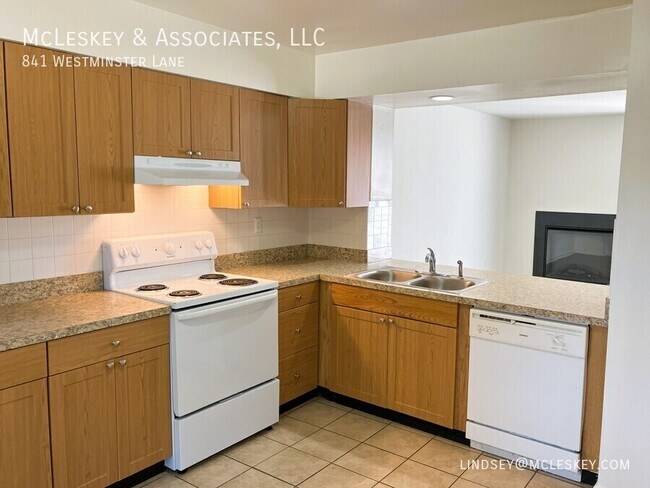 Foto del edificio - 841 Westminster Ln