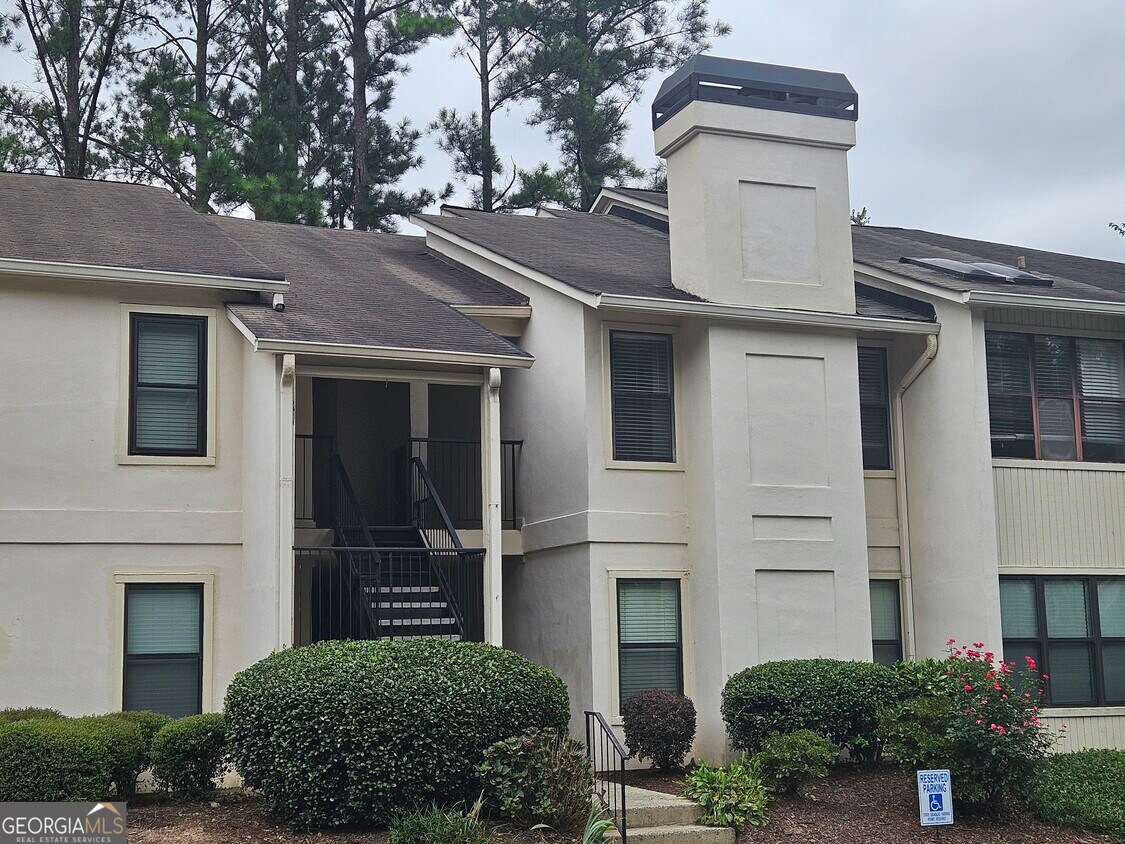 Foto principal - 2520 Huntingdon Chase