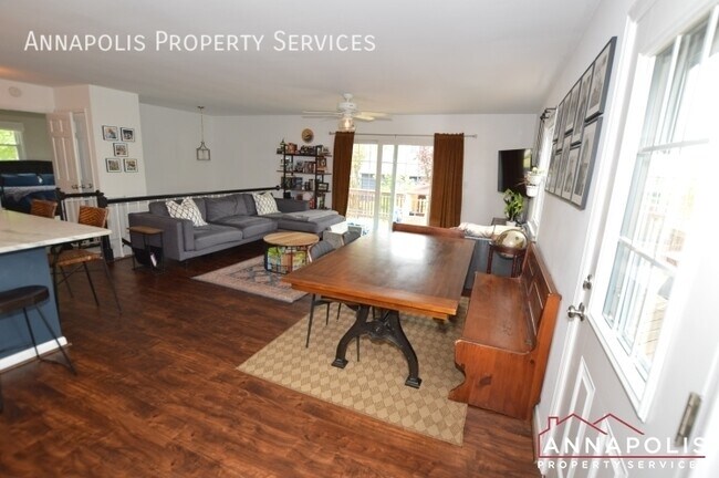 Foto del edificio - 1503 fullerton road