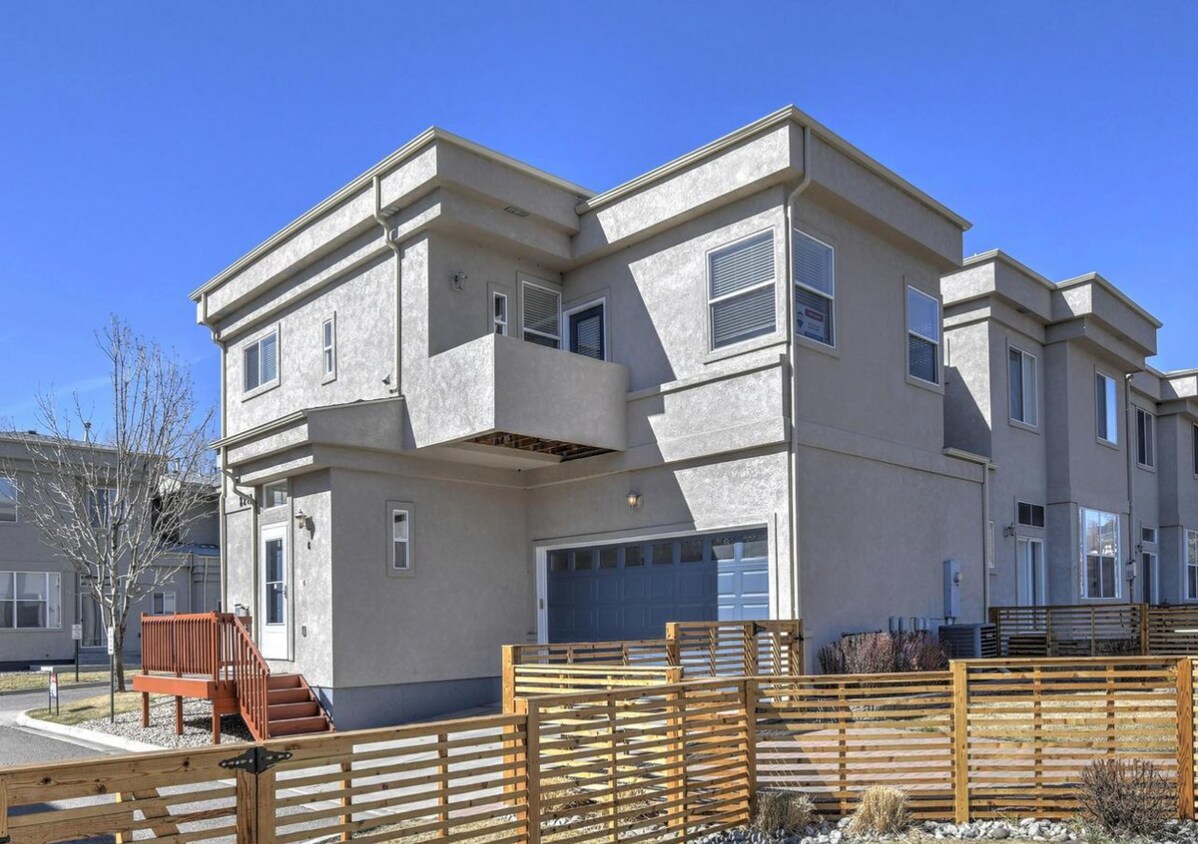 Primary Photo - 8213 W 54th Ave