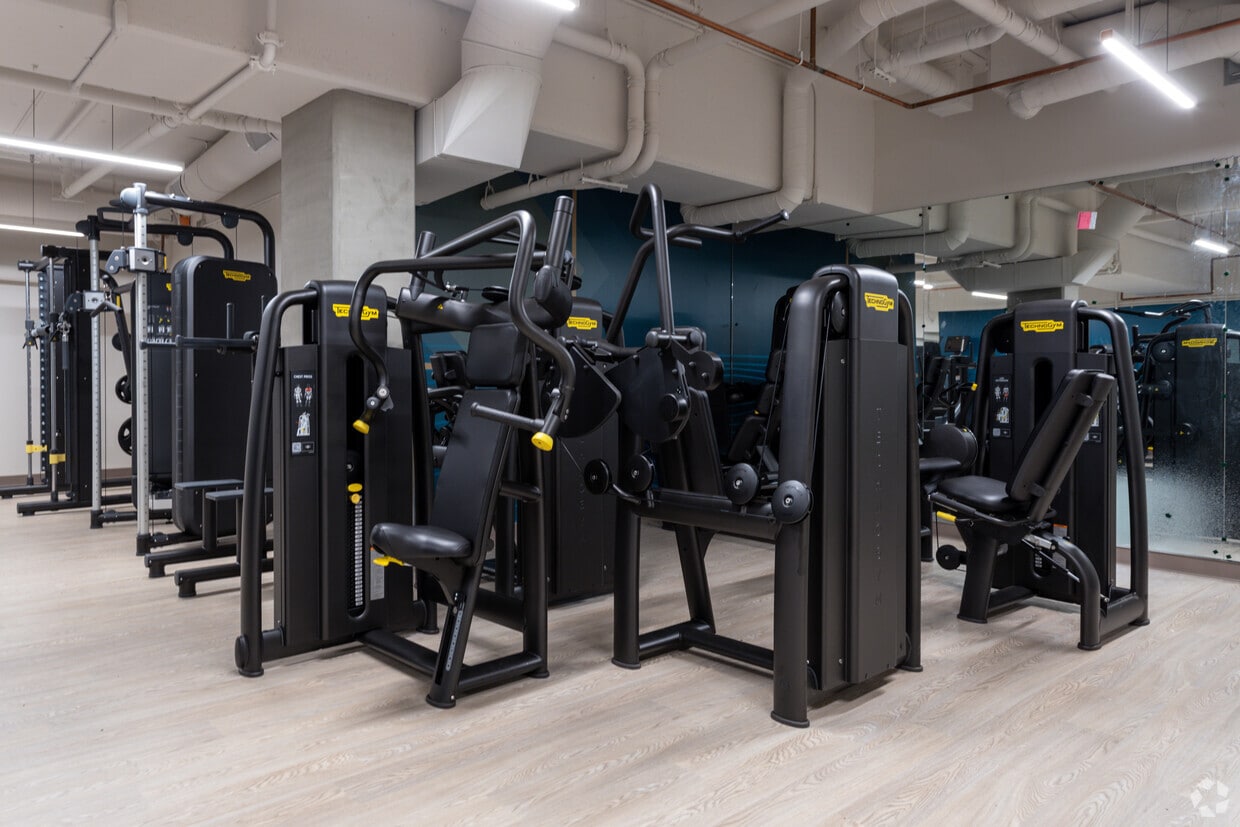 Sawyer Apartments in Los Angeles, CA Westside Rentals