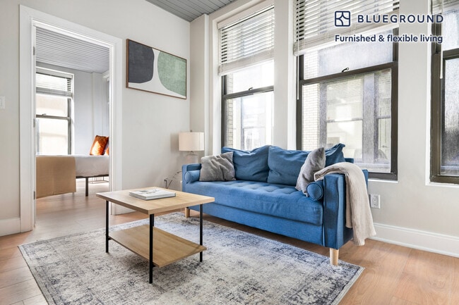 Building Photo - 44 Bromfield St