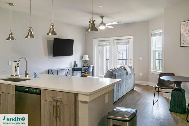 Building Photo - 10800 Colonial Gtwy Dr