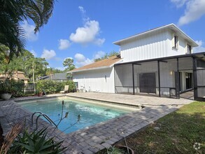 Building Photo - 1106 Staghorn St