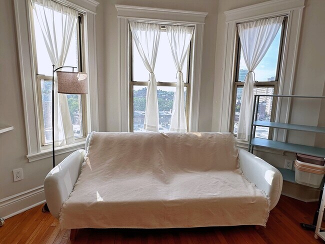 Foto del edificio - 270 Huntington Ave