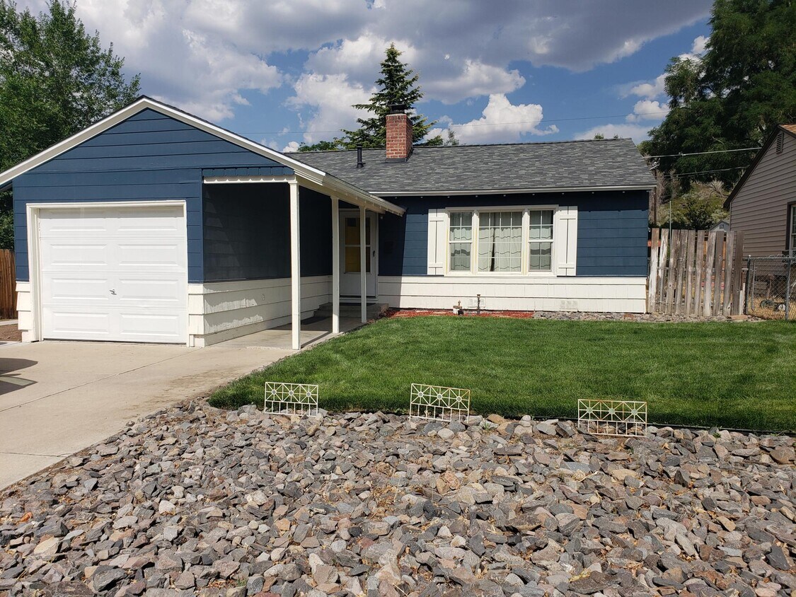 964 Arbutus St, Reno, NV 89509 House Rental in Reno, NV