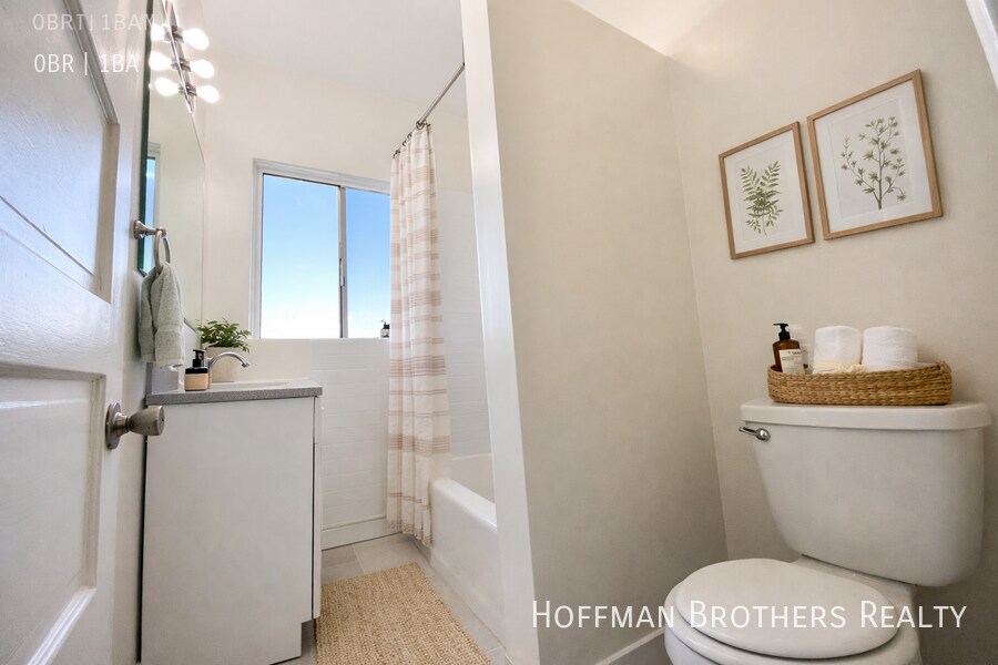 Foto del edificio - 1327 Magnolia Ave