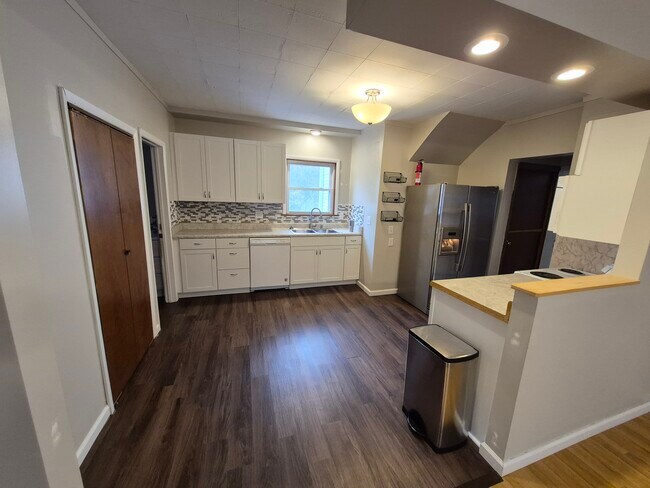 Cocina - 1729 2nd St