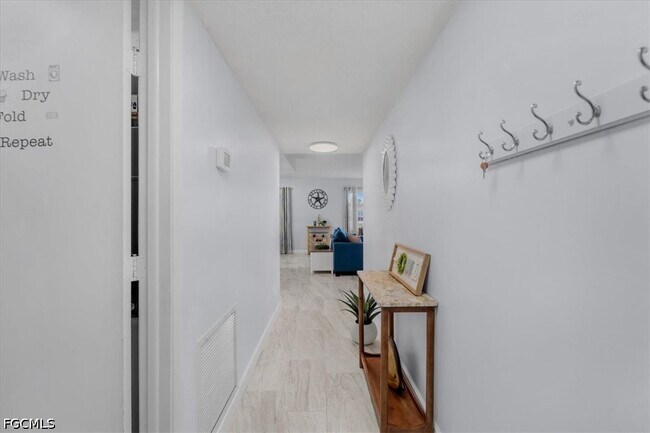 Foto del edificio - 108 SE 47th St
