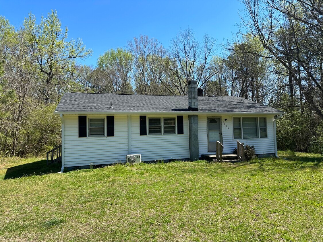 Primary Photo - 7050 Cornwall Rd