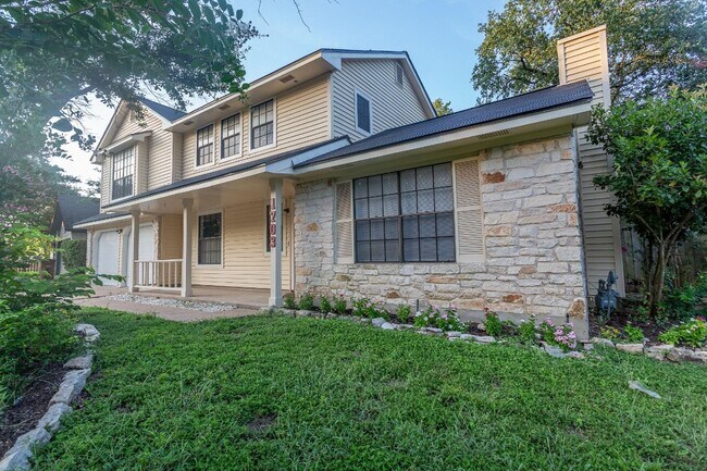 Building Photo - 1703 Woodwind Ln
