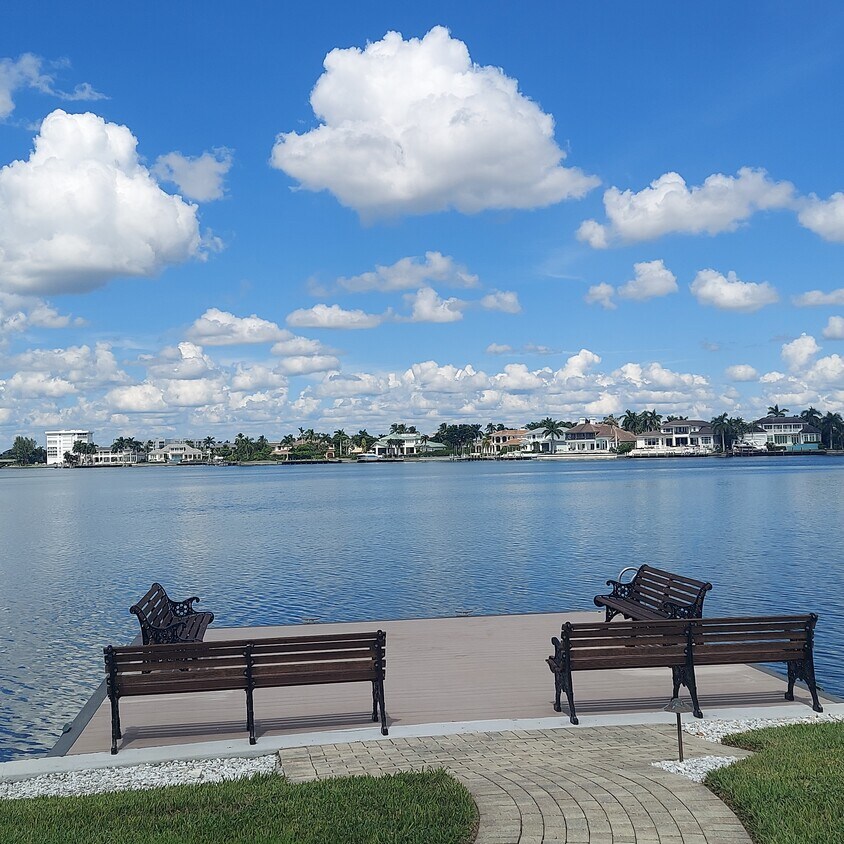 Foto principal - 3410 Gulf Shore Blvd N