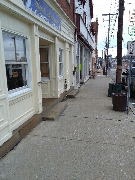 Foto del edificio - 128 S Chestnut St