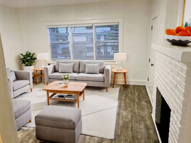 Foto del edificio - Boynton Plex