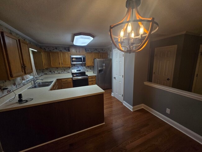 Building Photo - 8610 Haw River Rd