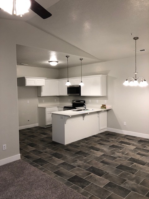Building Photo - 14484 Ronan LaneEagleview Condo'
