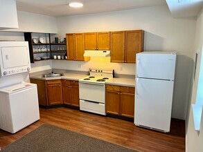 Building Photo - 1104 W 38th St